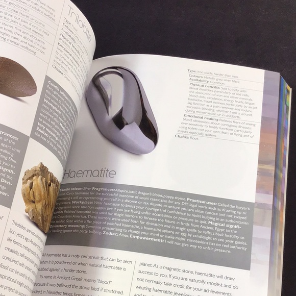 Complete Crystal Handbook by Cassandra Eason Guide to more than 500 crystals - Picture 7 of 8